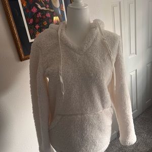 Pink Lily fleece pullover size s nwt